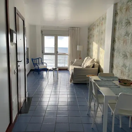 La Sal Marina 2a Apartment